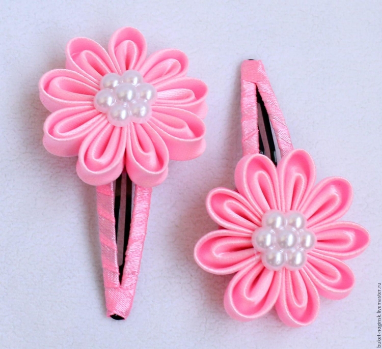 Заколки цветочки