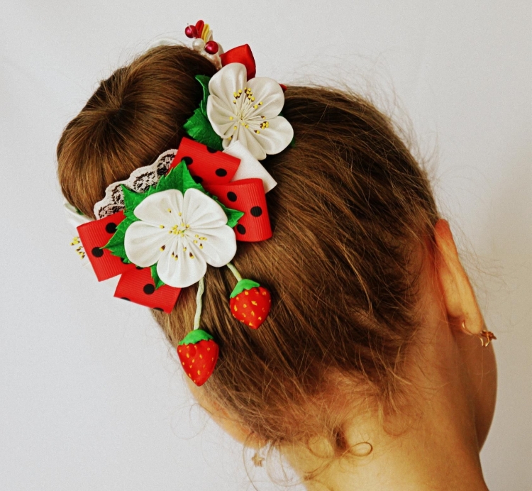 Заколки для волос из лент