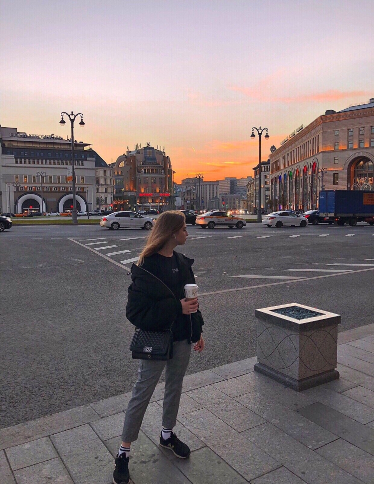 Фото для инстаграмма на улице