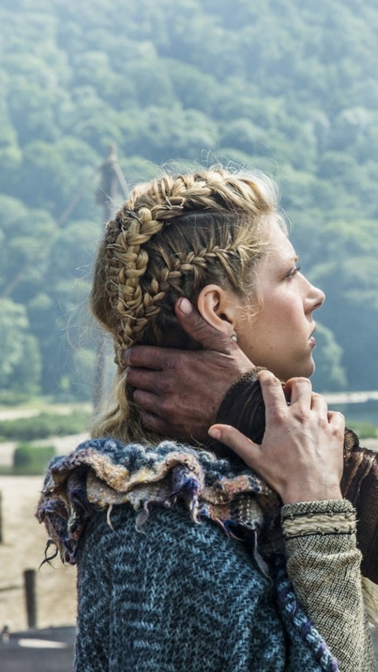 Викинг сериал Лагерта косички