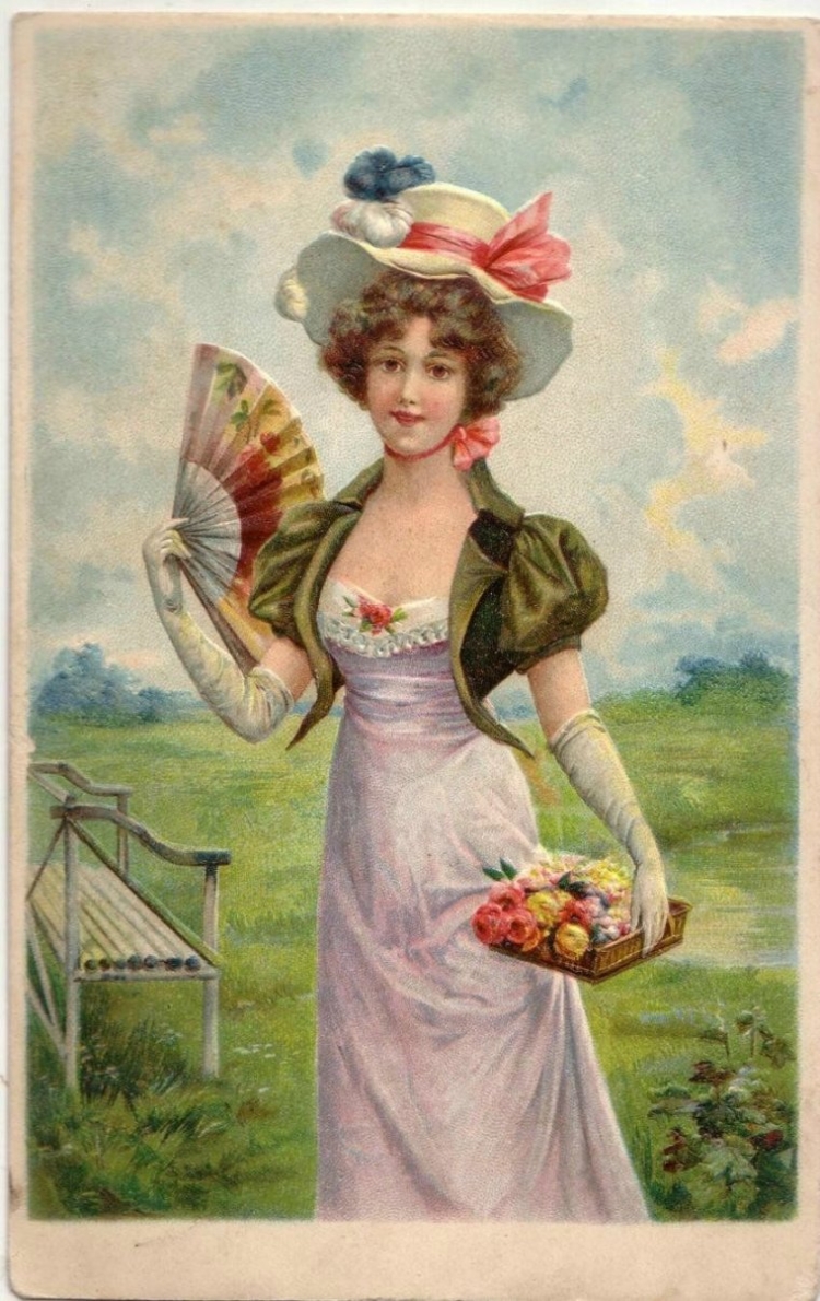 Барышни на старинных открытках