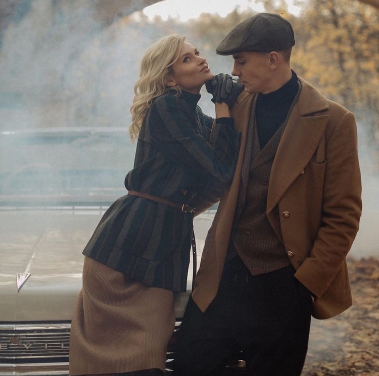 Фотосет в стиле острых козырьков