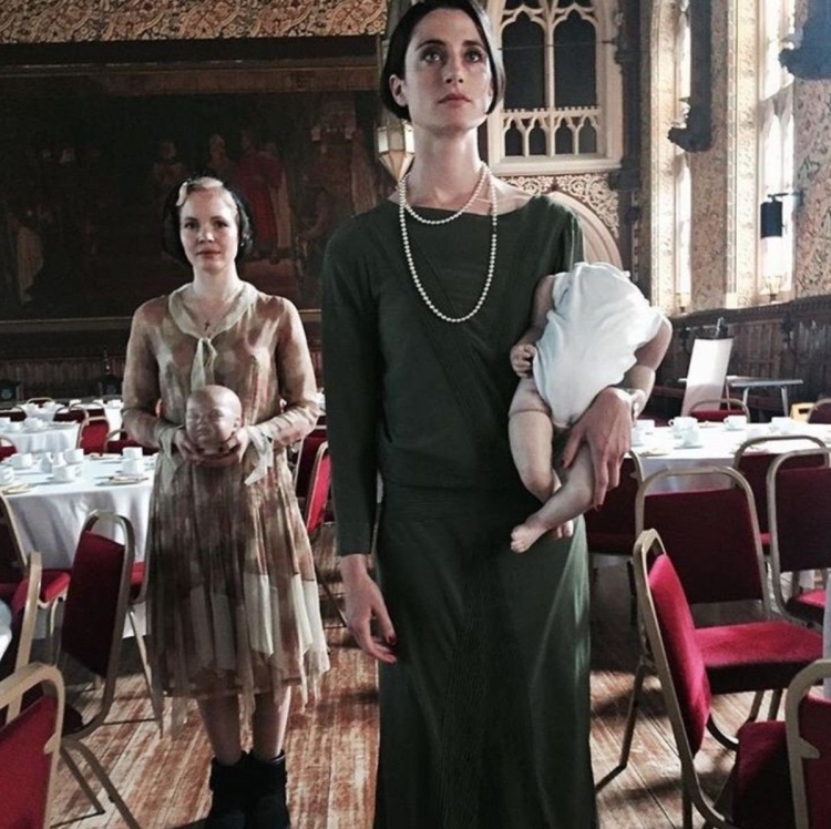 Платье в стиле острых козырьков