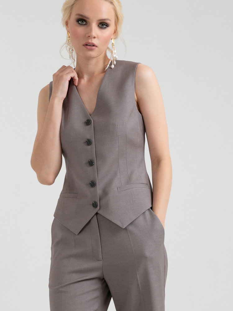 Жилетка женская костюмная