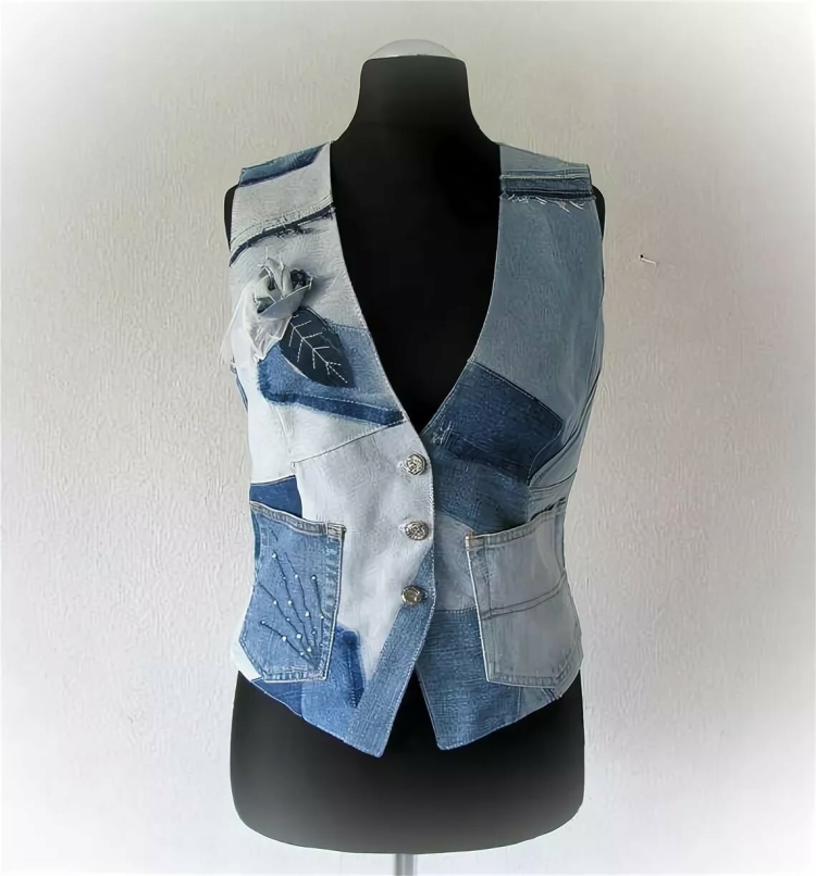 Лоскутный джинсовый жилет