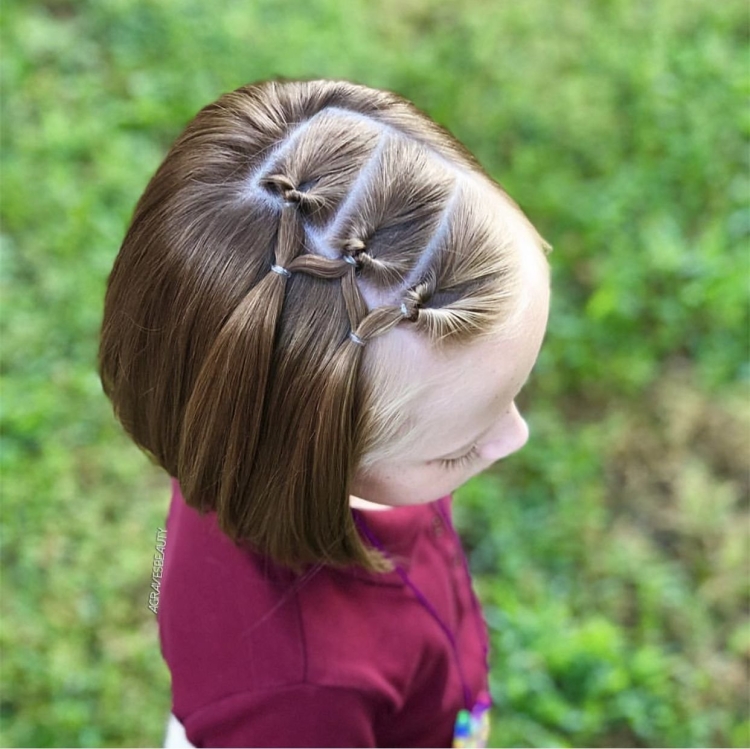 Красивые причёски для девочек на короткие волосы