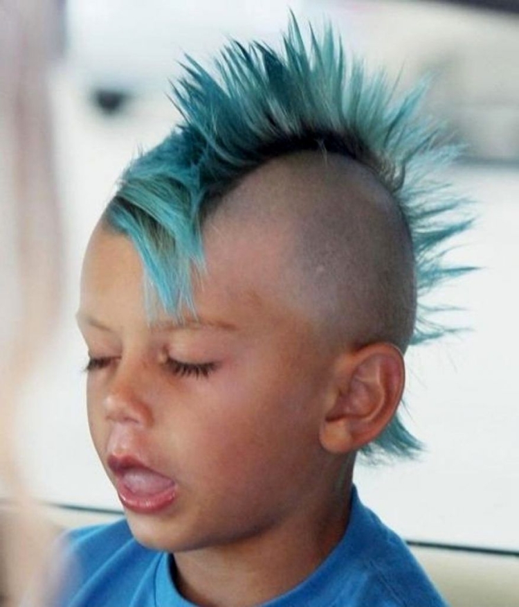 Необычные стрижки для подростков