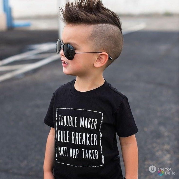 Причёски для мальчиков модные