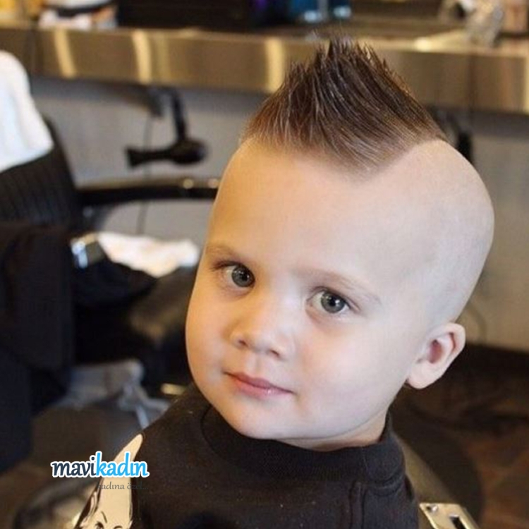 Детская стрижка ирокез короткий