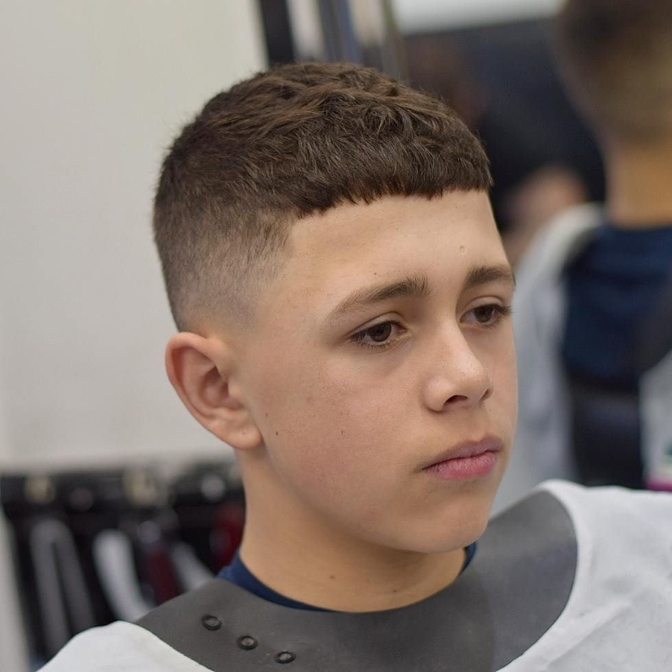 Кроп стрижка Мезенцев