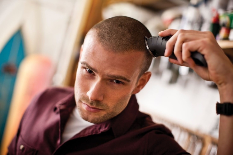 Стрижка наголо