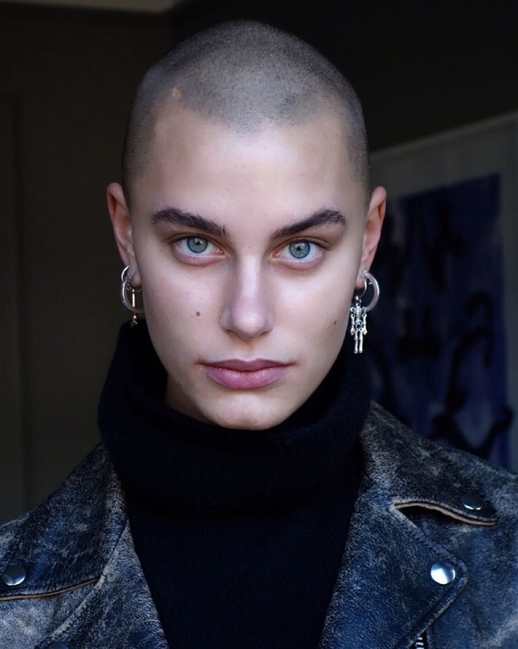 Бритоголовые Иван 1999