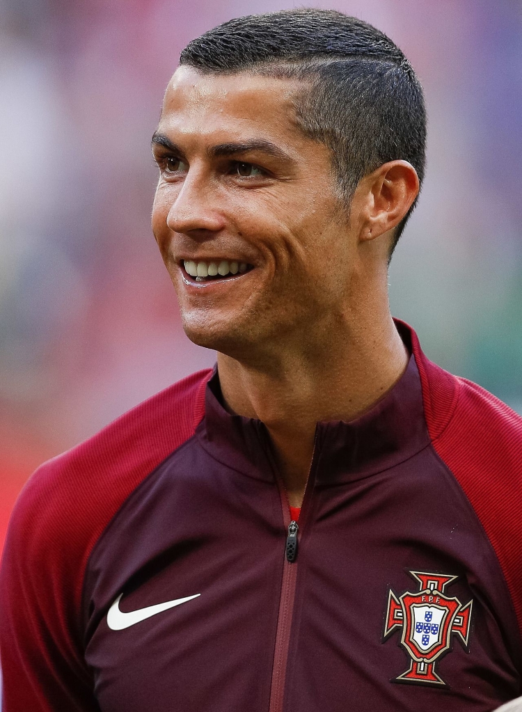 Стрижка Криштиану Роналду 2017