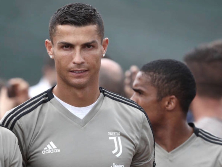 Причёска Роналду 2022