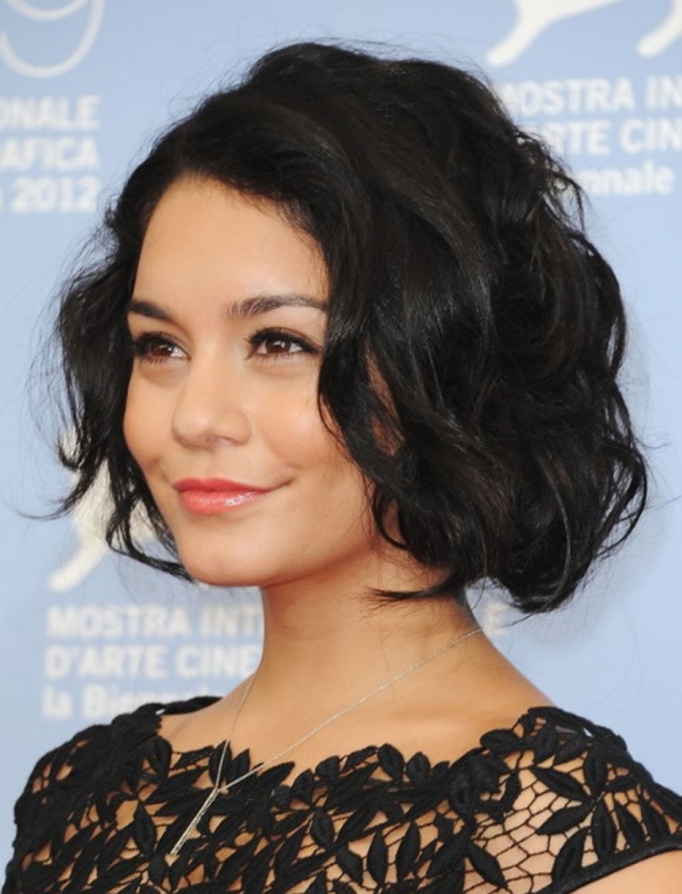 Ванесса Хадженс стрижка каре