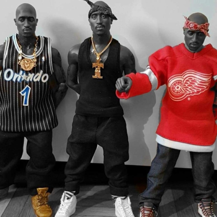 Кукла Тупак