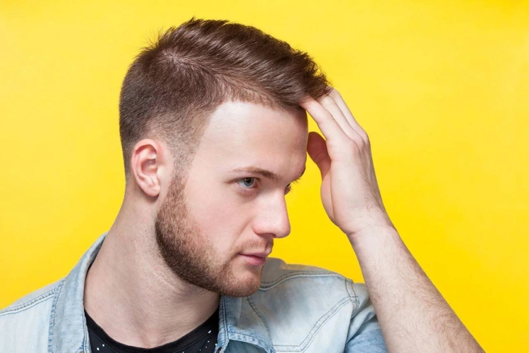 Стрижка теннис