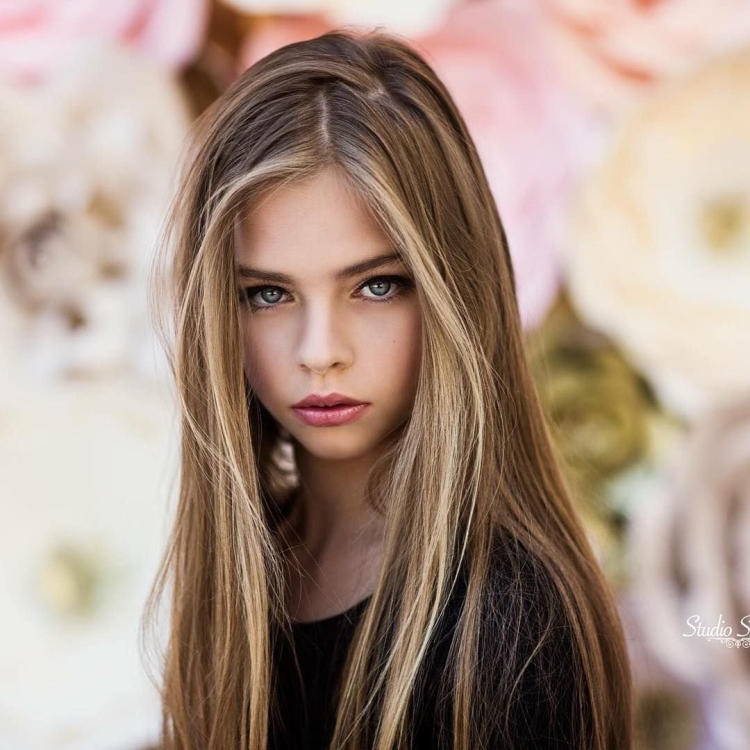 Джейд Вебер волосы