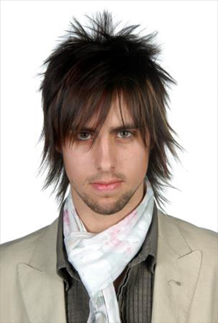 Рваная стрижка на средние волосы мужская