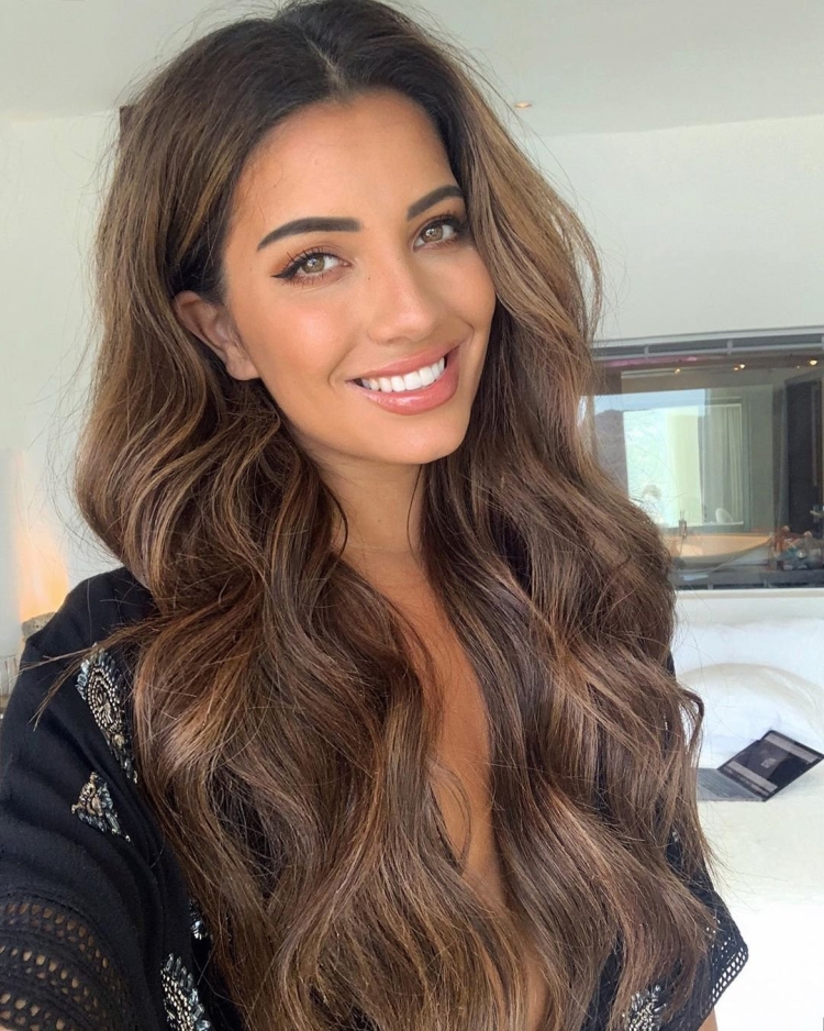 Шоколадные оттенки волос