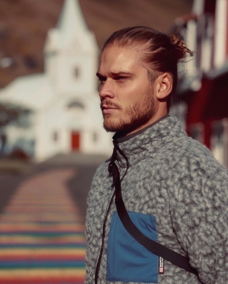 Рюрик Гисласон