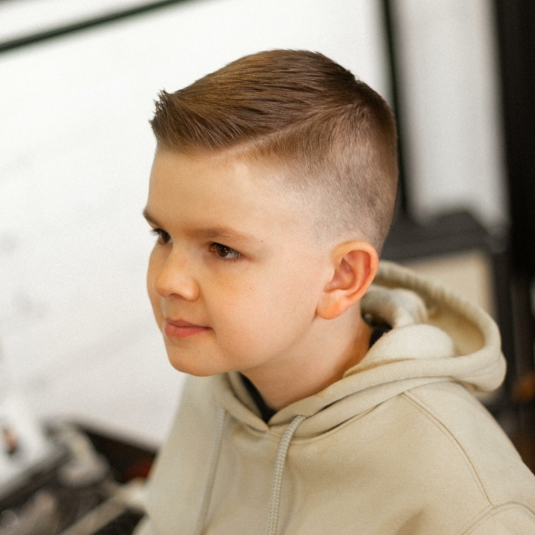 Стрижка для мальчика 7 лет
