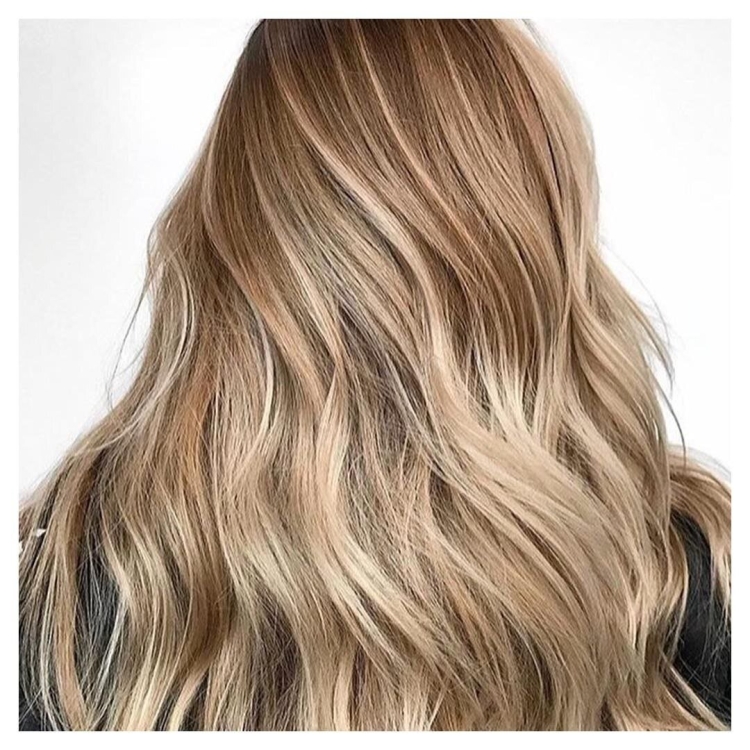 Золотисто пепельный цвет