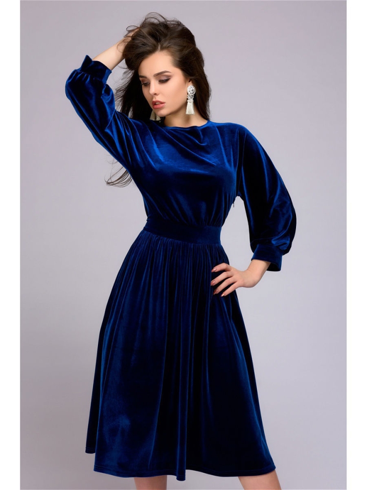 Бархатное платье