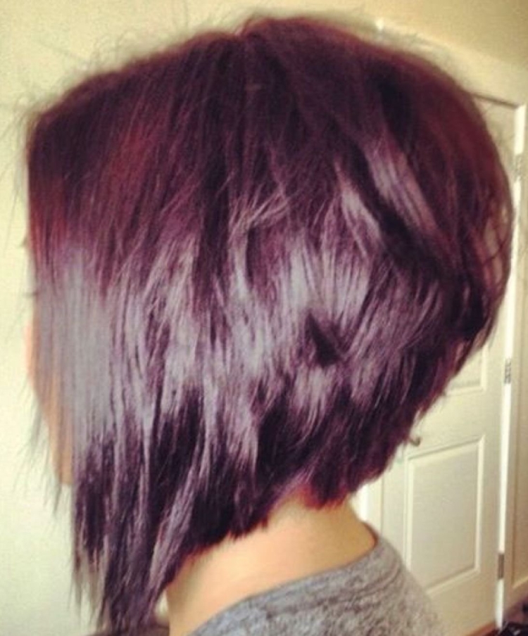 Удлиненное каре с короткой макушкой