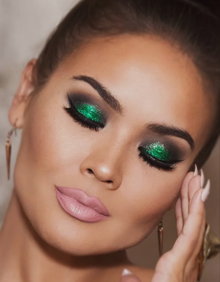 Макияж изумрудный Смоки