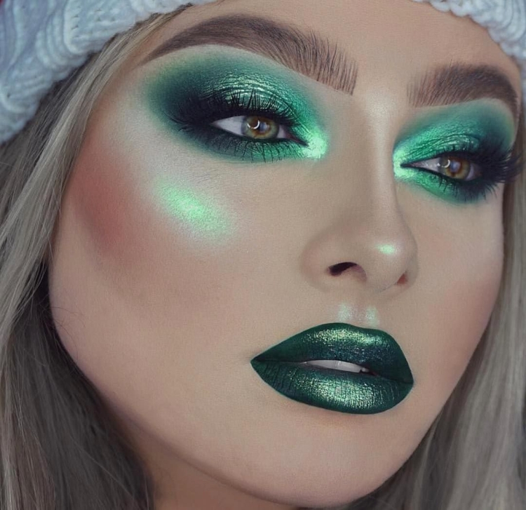 Зеленый макияж