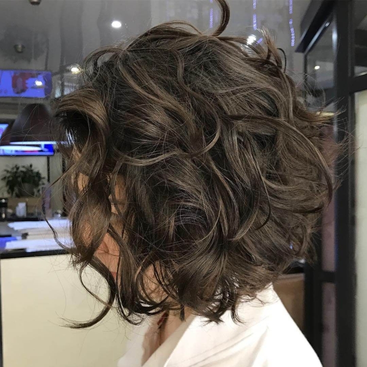 Долговременная укладка волос 2022