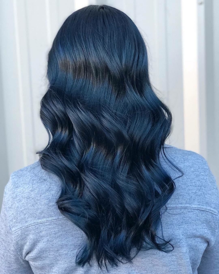 Сине черный цвет волос