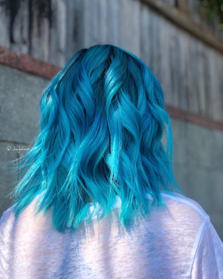 Arctic Fox hair Dye Turquoise