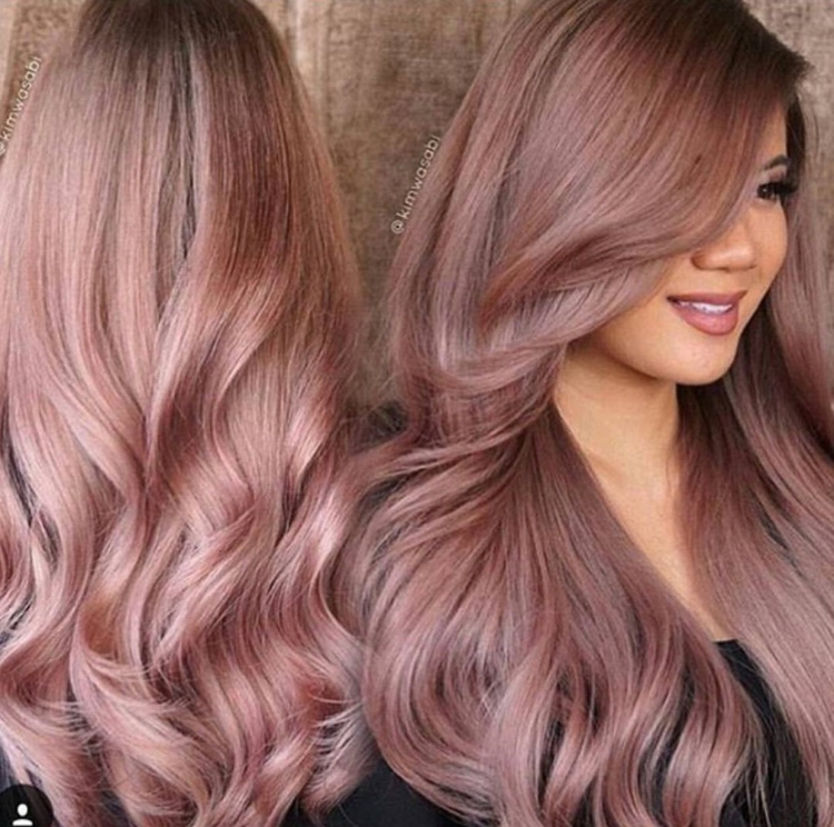 Русый с розовым оттенком