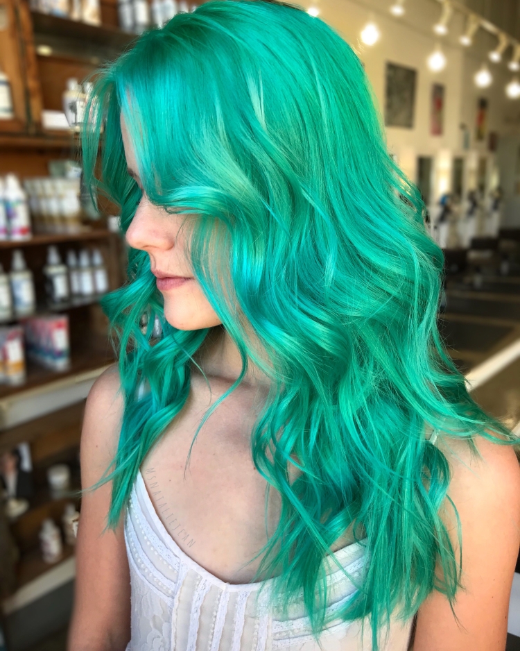 Зеленые волосы