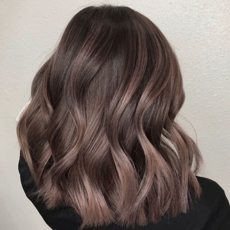 Жемчужно коричневый цвет волос