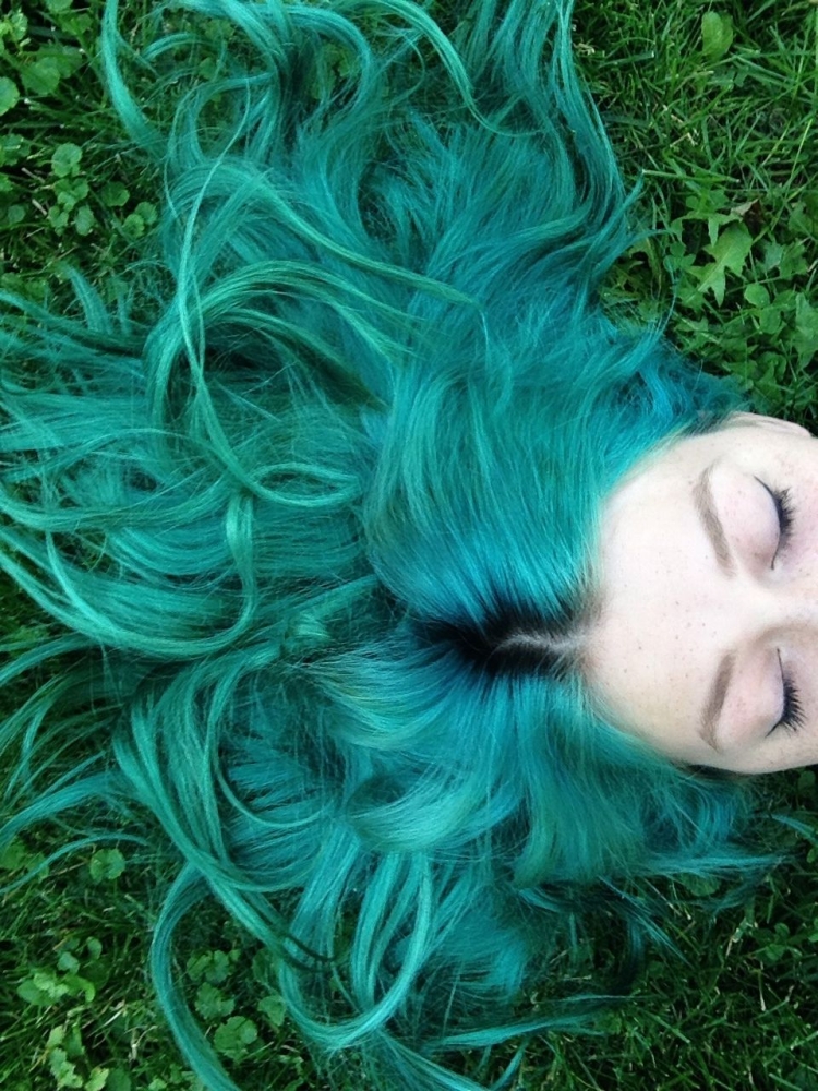 Бирюзовые волосы Эстетика