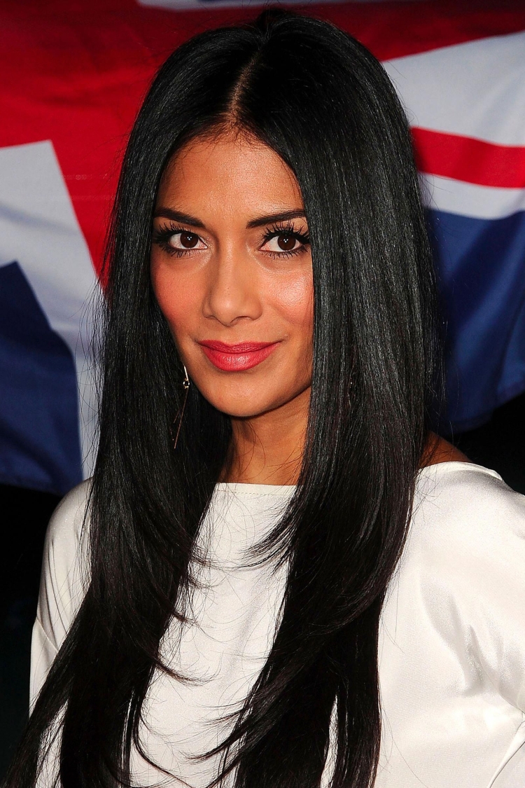 Стрижка Николь Шерзингер