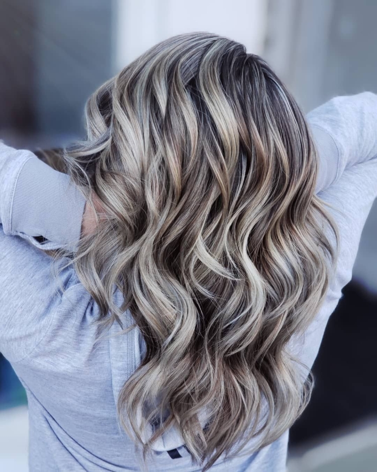 Пепельное колорирование