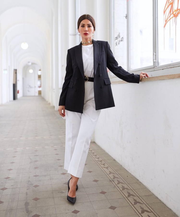 Современный деловой стиль