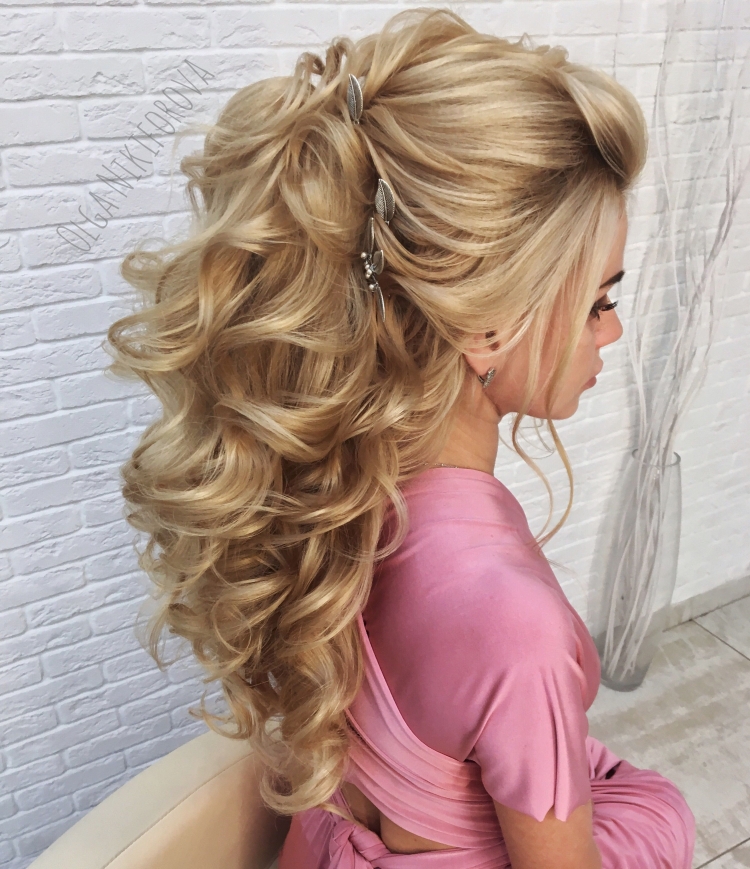 Ольга Никифорова прически