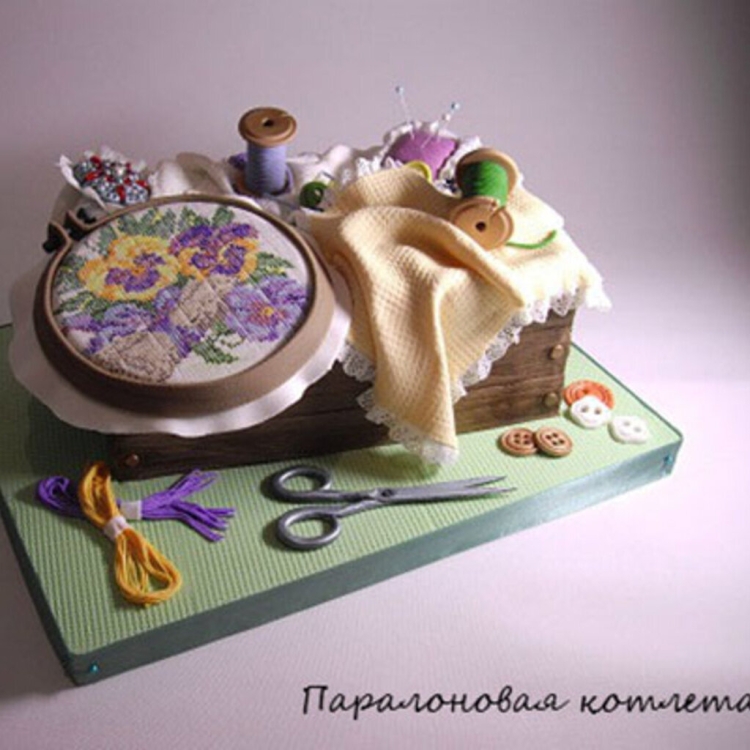 Торт для вышивальщицы