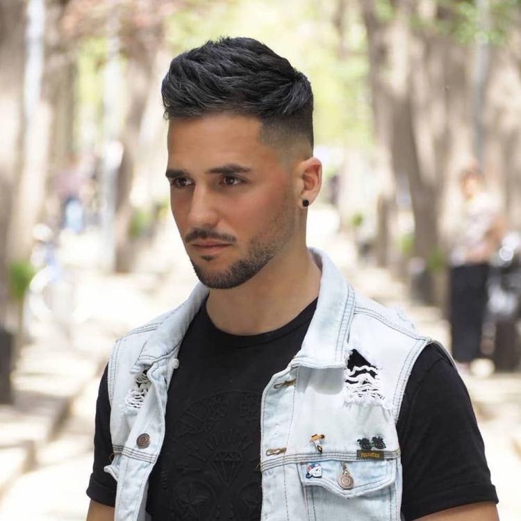 Quiff стрижка