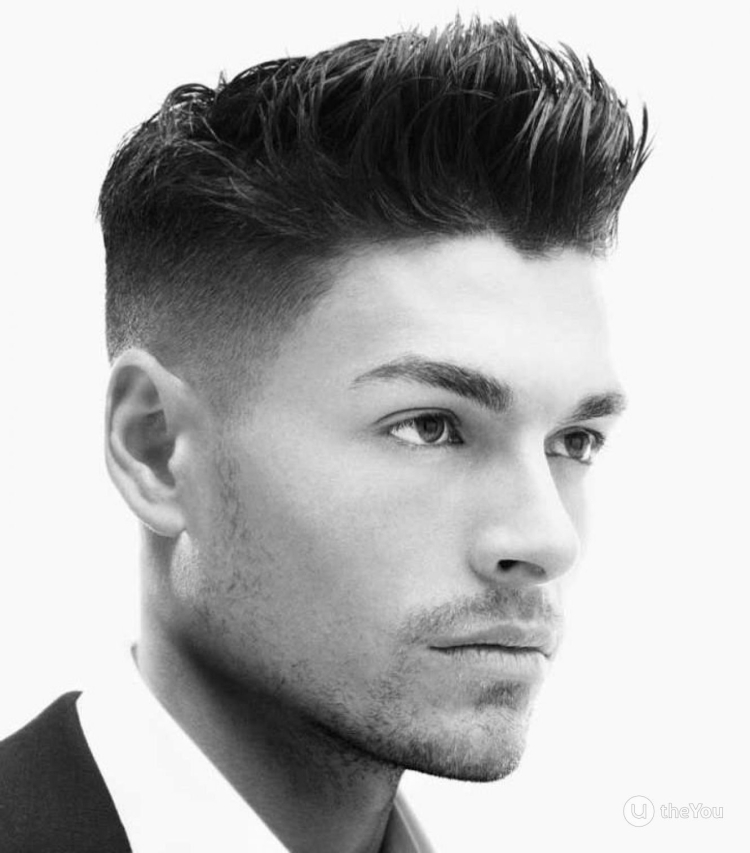 Мужской прическа Горизонт