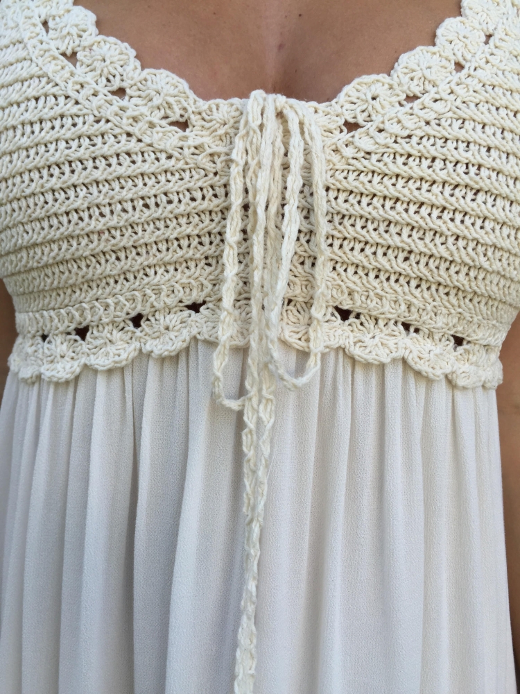 Платье с вязаным верхом