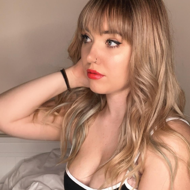 Ханна американская тиктокерша челка