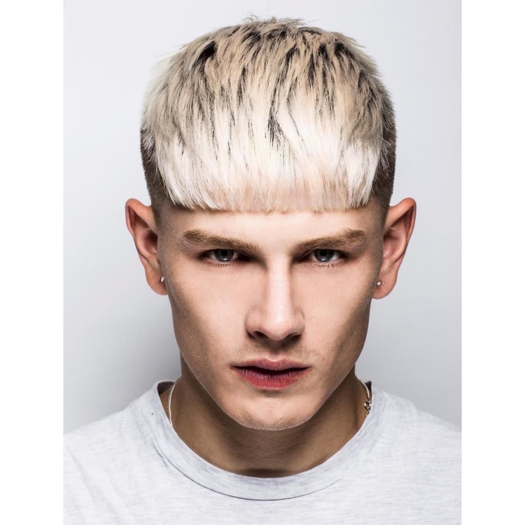 Мужские стрижки с челкой