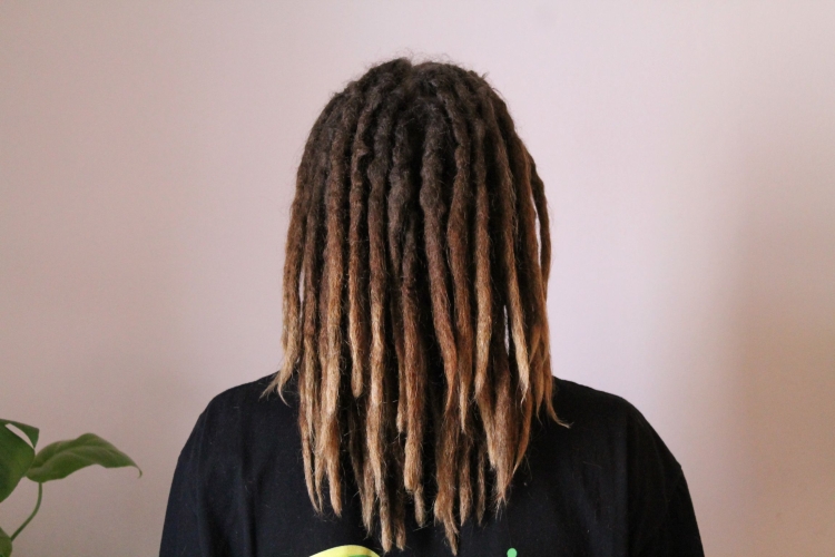 Де дреды мужские по плечо