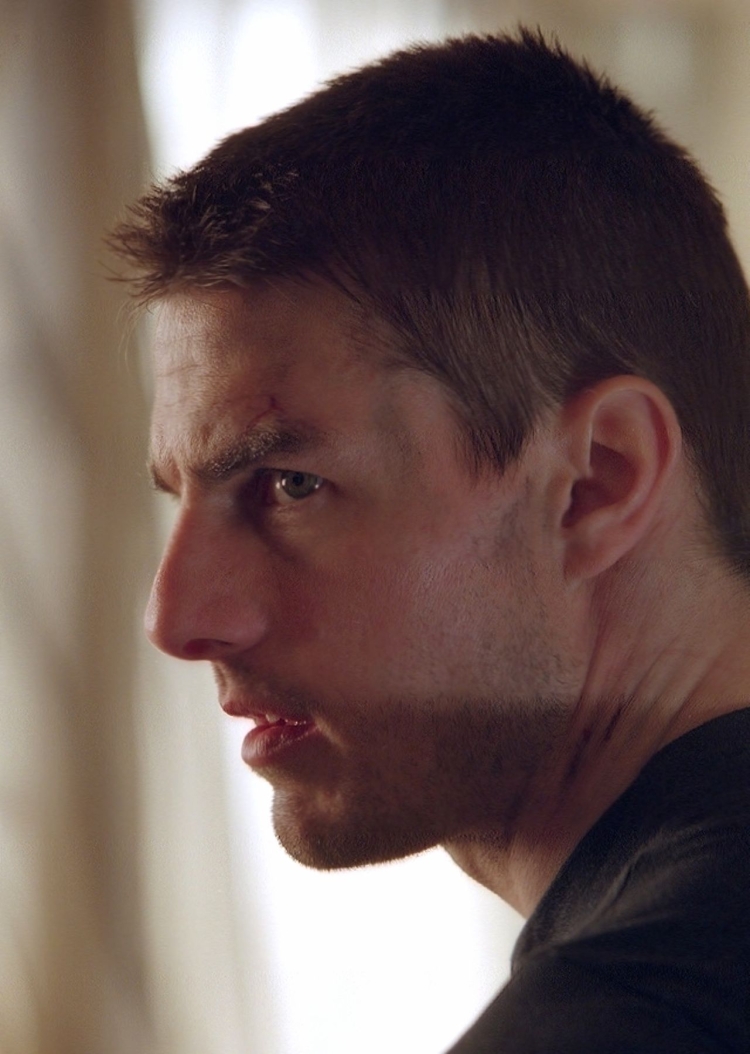 Стрижки для мужчин с большим носом